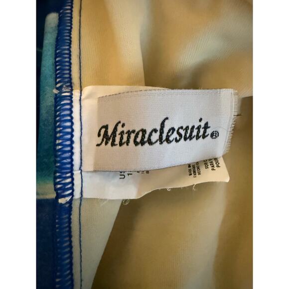 Miraclesuit One Piece Swimsuit Women’s Size 14 Blue Slimming Underwire 60253 - Picture 4 of 5